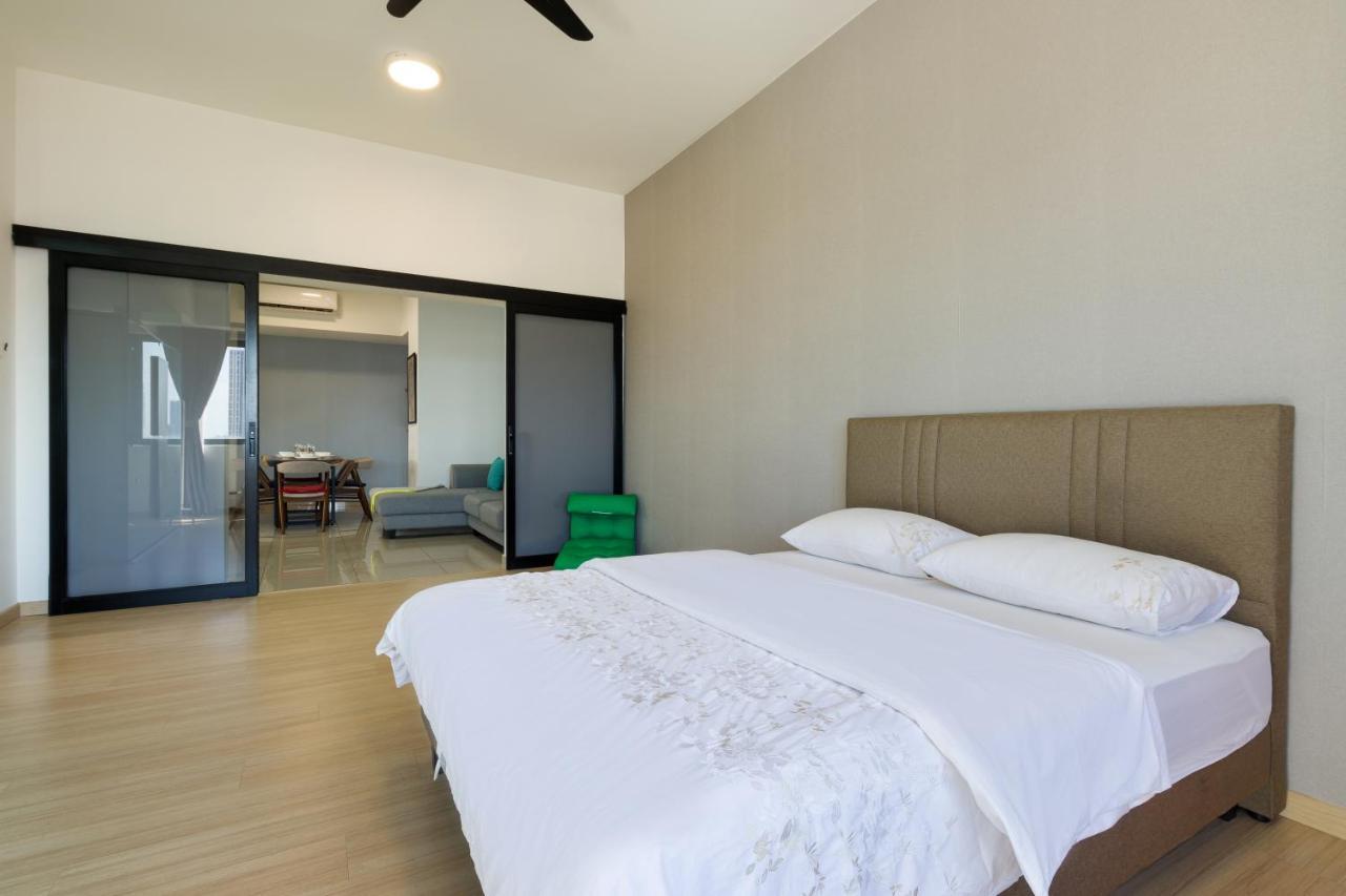 Encorp Strand Residences By Airhost Kota Damansara Buitenkant foto